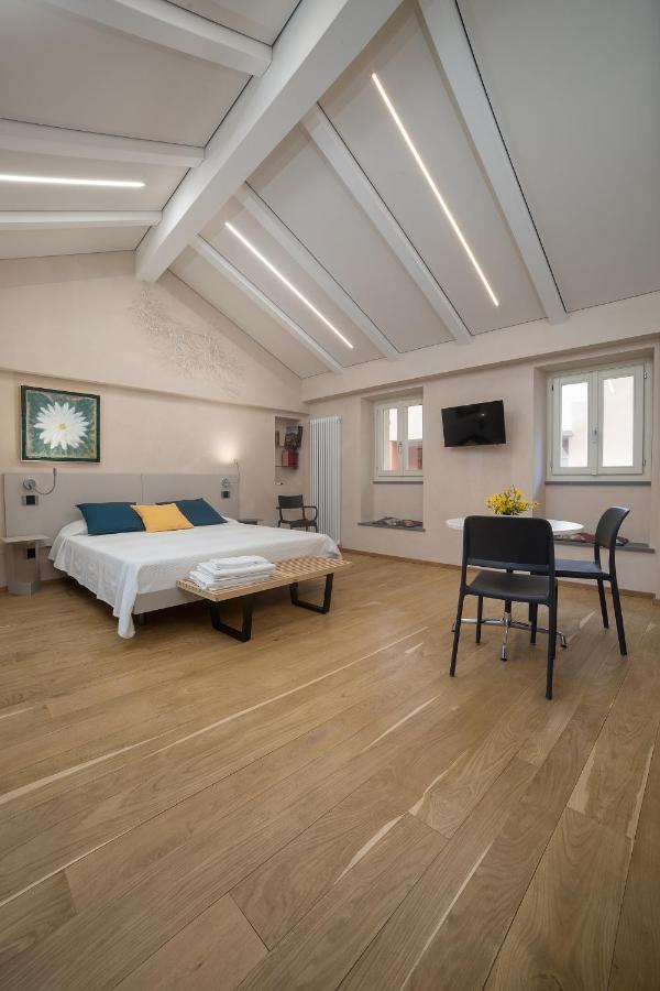 Le Case Di Angelina - Langhe Loft & Suites Farigliano Eksteriør bilde