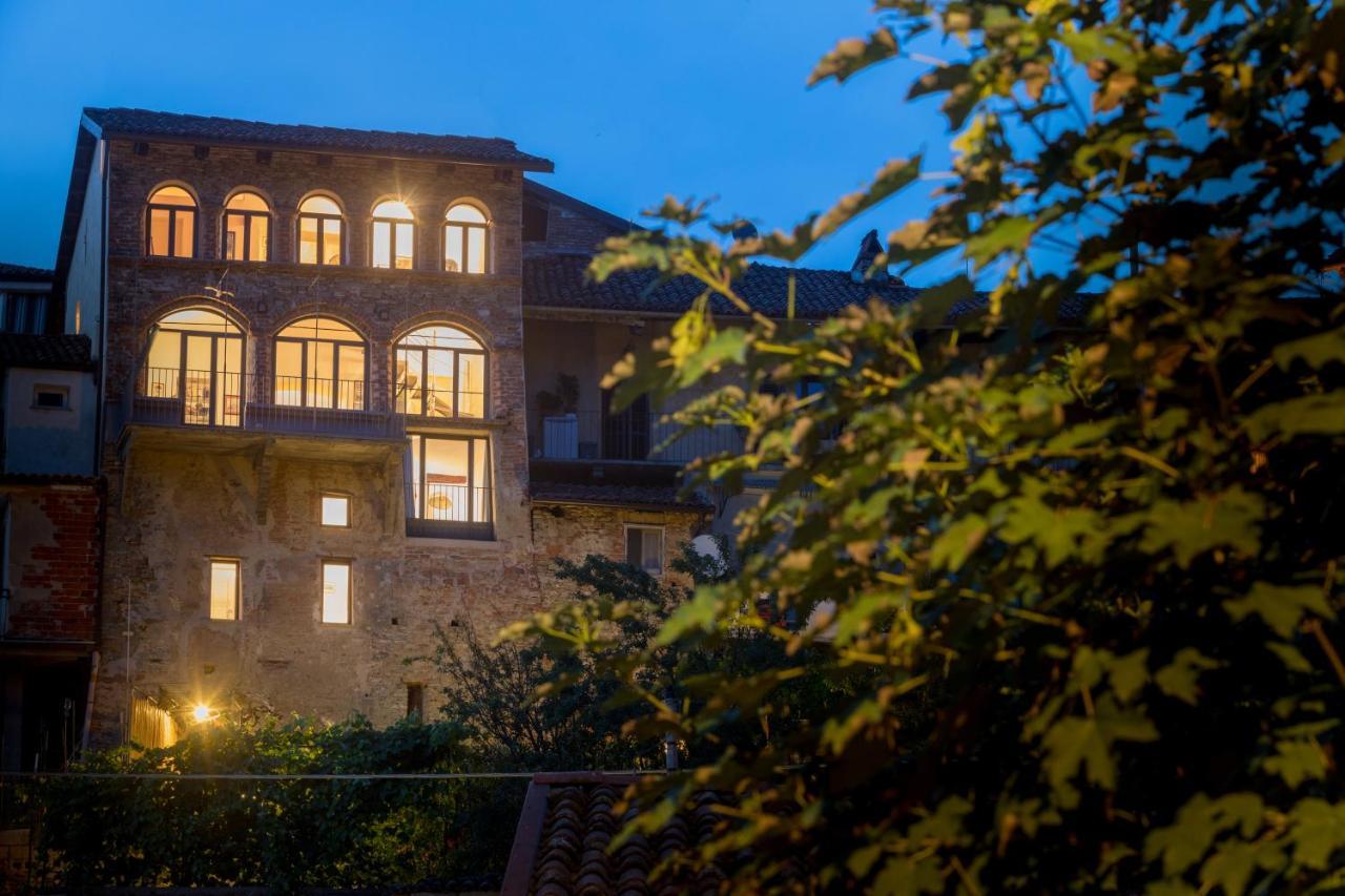 Le Case Di Angelina - Langhe Loft & Suites Farigliano Eksteriør bilde